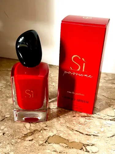 perfume si passione usado giorgio armani