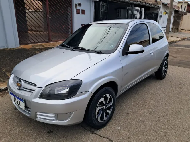 Chevrolet Celta Life/ LS 1.0 MPFI 8V Flexpower 3P 2009