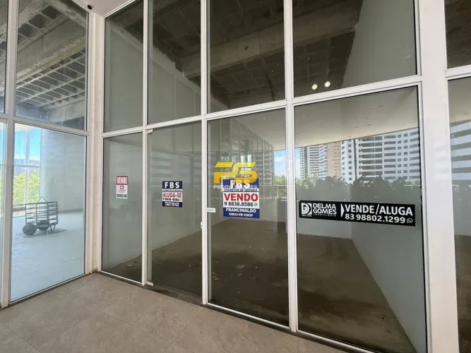 Vendo sala comercial no bairro do Altiplano