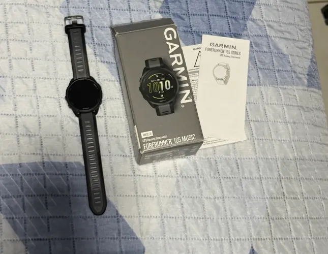 GARMIN FORERUNNER 165 MUSIC