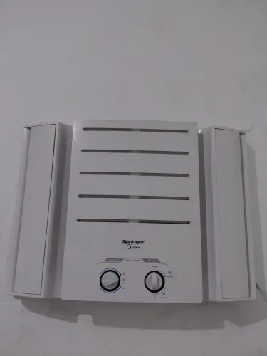 Vende se ar condicionado de janela