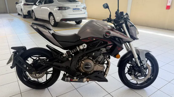 SBM 400S 2026 apenas 1500km impecável
