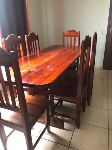 Mesa de Madeira Jequitibá