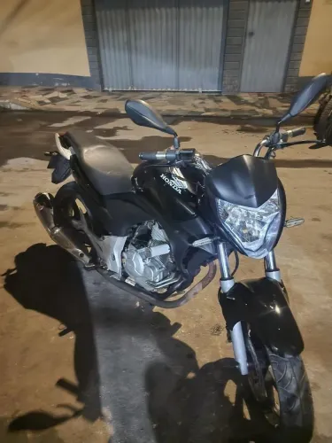 Cb 300