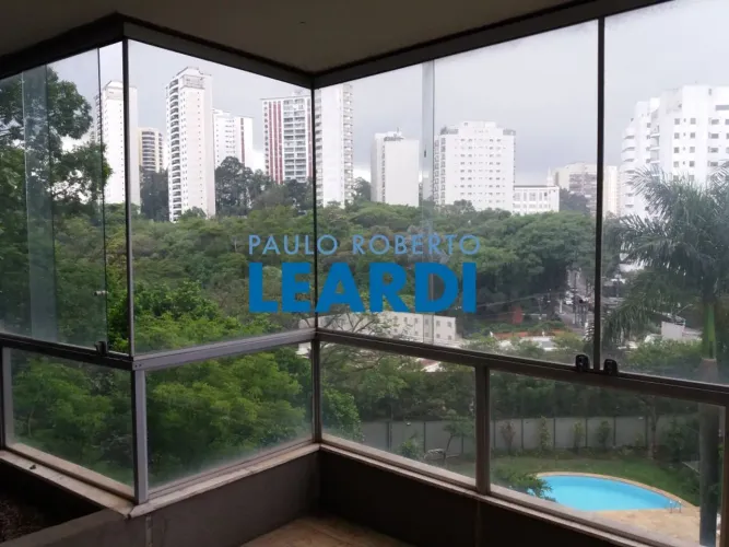 APARTAMENTO - MORUMBI - SP
