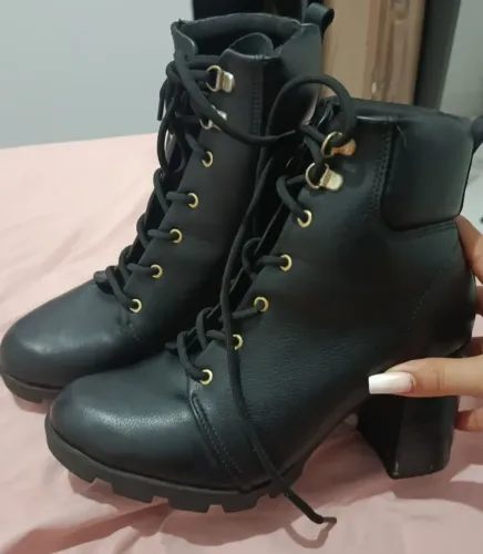 Bota coturno 37-38 BeiraRio 