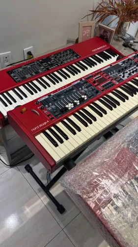 Nord Stage 4 SW impecável! Estudo trocas