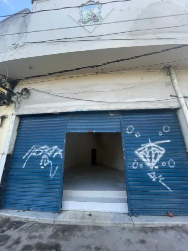 ALUGO ÓTIMA LOJA FRENTE DE RUA NA EST. INTENDENTE MAGALHÃES