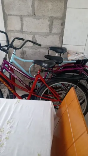 Vendo três bicicleta super boas 350 cada uma troco por comieira de casa