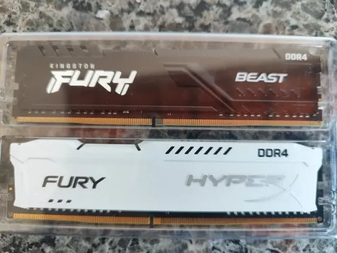 Memoria DDR4 16GB - 8X2 HyperX