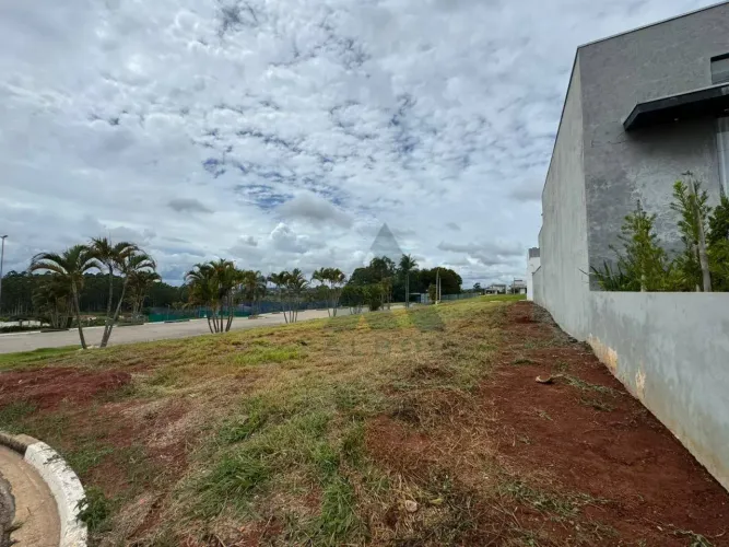 Terreno à venda, - Condomínio Golden Ville - Itapetininga/SP