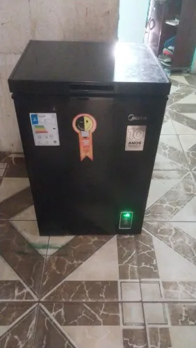 Freezer horizontal gelando bem
