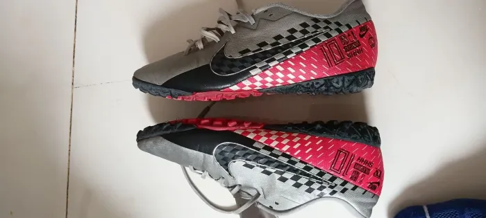 Chuteira Nike Mercurial Vapor 13 Academy Neymar