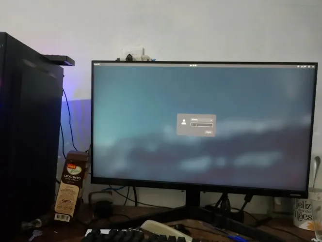 Monitor Samsung pouco tempo de uso