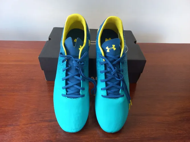 Chuteira under armour masculina de campo original, número:44