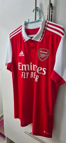 Camisa 1 - Arsenal 22/23 - M (Na etiqueta)
