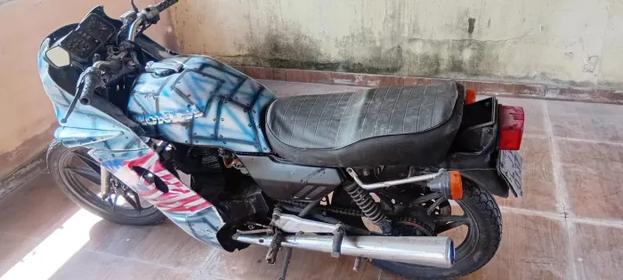 CB 400 81 AZUL COM CARENAGEM