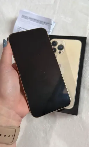 iPhone 13 Pro Max 256gb dourado