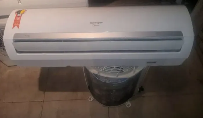 Ar Condicionado Springer Midea Quente Frio 18 Mil BTUs