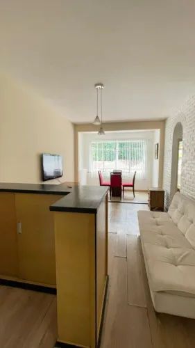 Vendo apartamento no Centro de Petrópolis com 2 quartos 