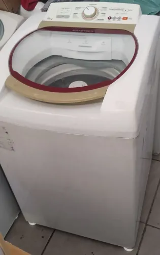 VENDO UMA MÁQUINA DE LAVAR BRASTEMP 11 KILOS SEXTO INOX BEM CONSERVADA