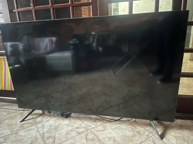 Tv 75 polegadas tela trincada