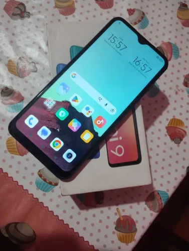 Vendo celular Redmi 9 ?64G pegando tudo