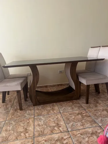 MESA DE JANTAR 6 lugares - R$960,00 pra levar!!