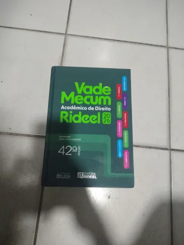 Vade Mecum acadêmico de direito rideel