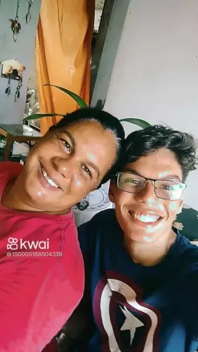 Fazer faxinas todos os dias , horário e valores a combinar.