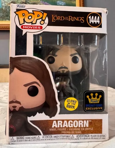 Funko Pop Aragorn #1444 Senhor Dos Anéis - Brilha No Escuro