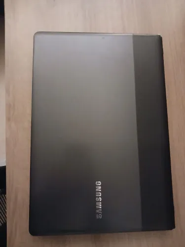 Estou vendendo notebook Samsung usado  marca NP300E4C