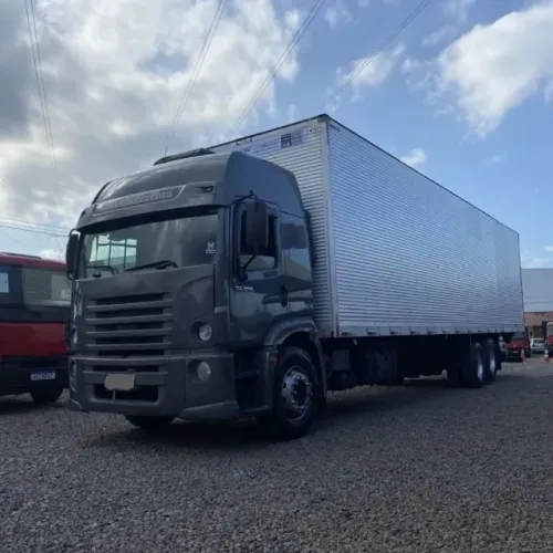 vw 24250 6x2 ano 2011 bau 10m