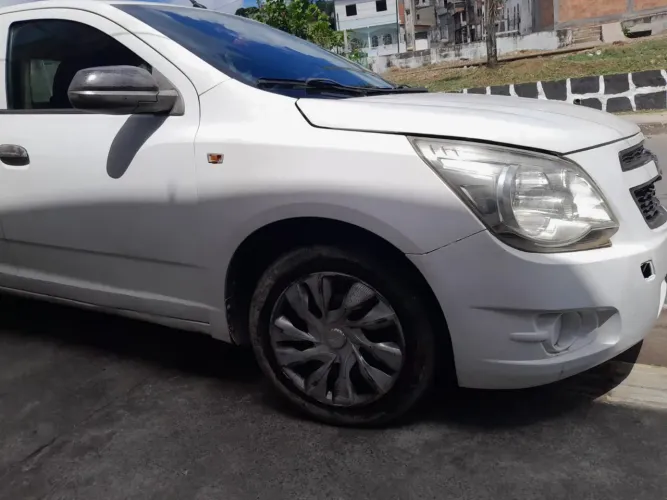 Chevrolet Cobalt LS 1.4 8V Flexpower 4P 2012