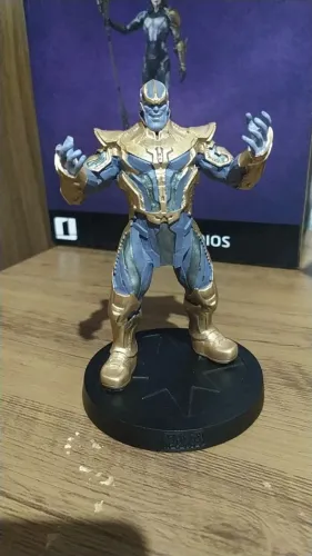 THANOS EAGLEMOSS