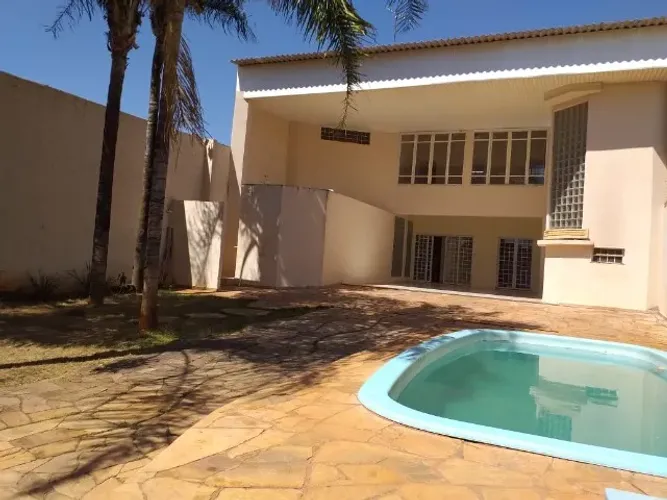 VENDE-SE OU TROCA-SE CASA EM FERNANDOPOLIS - SP POR IMÓVEL EM RIO PRETO 