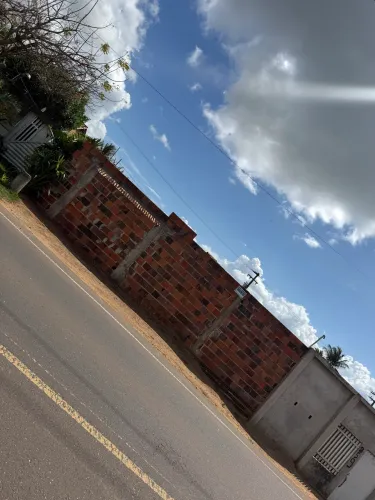 CHÃO COM CASA NO POVOADO JARDIM ITABAIANINHA 