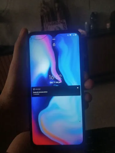 Moto e (7) plus, semi usado