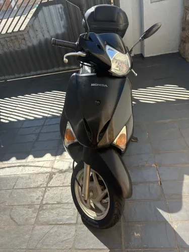 Honda/Lead 110