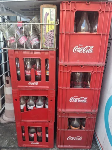Caixa de refrigerante retornável