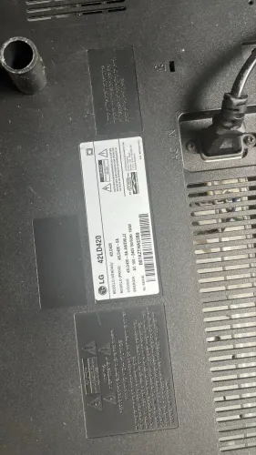 Tv usada , pega todos os canais