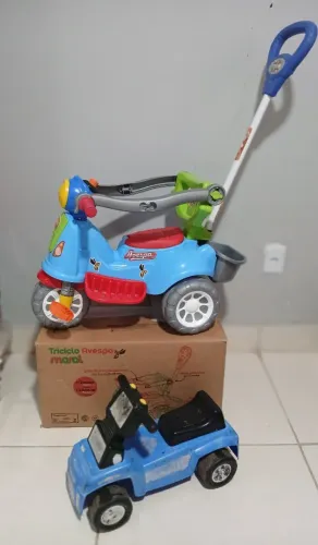 Triciclo Amaral Avespa