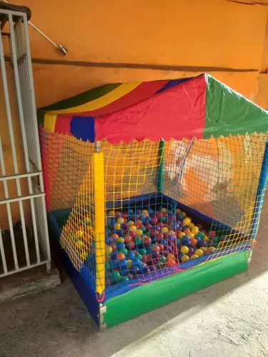 Vendo piscina de bolinhas 1.5×1,5
