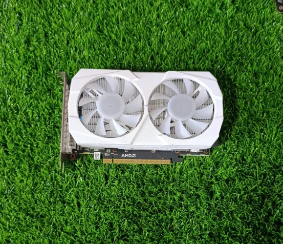 RX 580 8GB RGB VEINEDA Top !