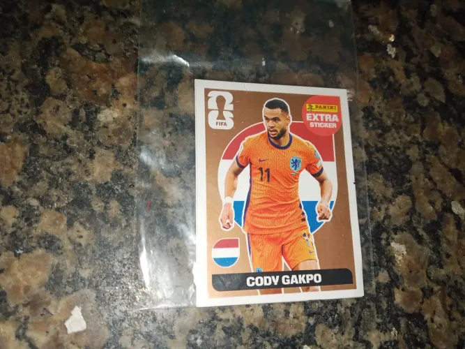 FIGURINHA LEGEND CODY GAKPO BRONZE EM PERFEITO ESTADO