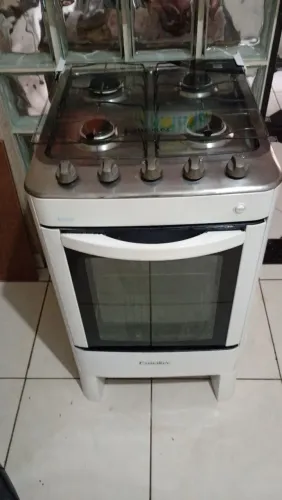 Fogão está limpo pronto para uso