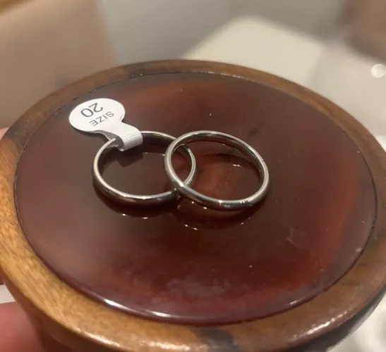 par de alianças para casal
