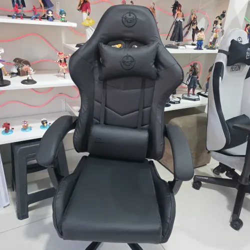 Cadeira Gamer Reclinável com Almofadas, em couro sintético, suporta até 120kg *Na caixa