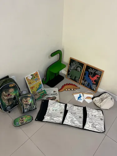 Itens Bentossauro TOK&STOK
