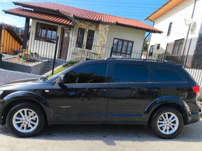 Fiat Freemont 2.4 16V 5P Aut. 2014